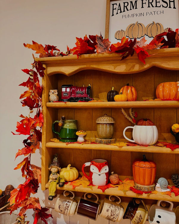 s106 Handcrafted Mug & Display Shelf – The Perfect Kitchen Accent