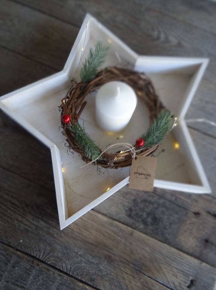 Wooden star tray