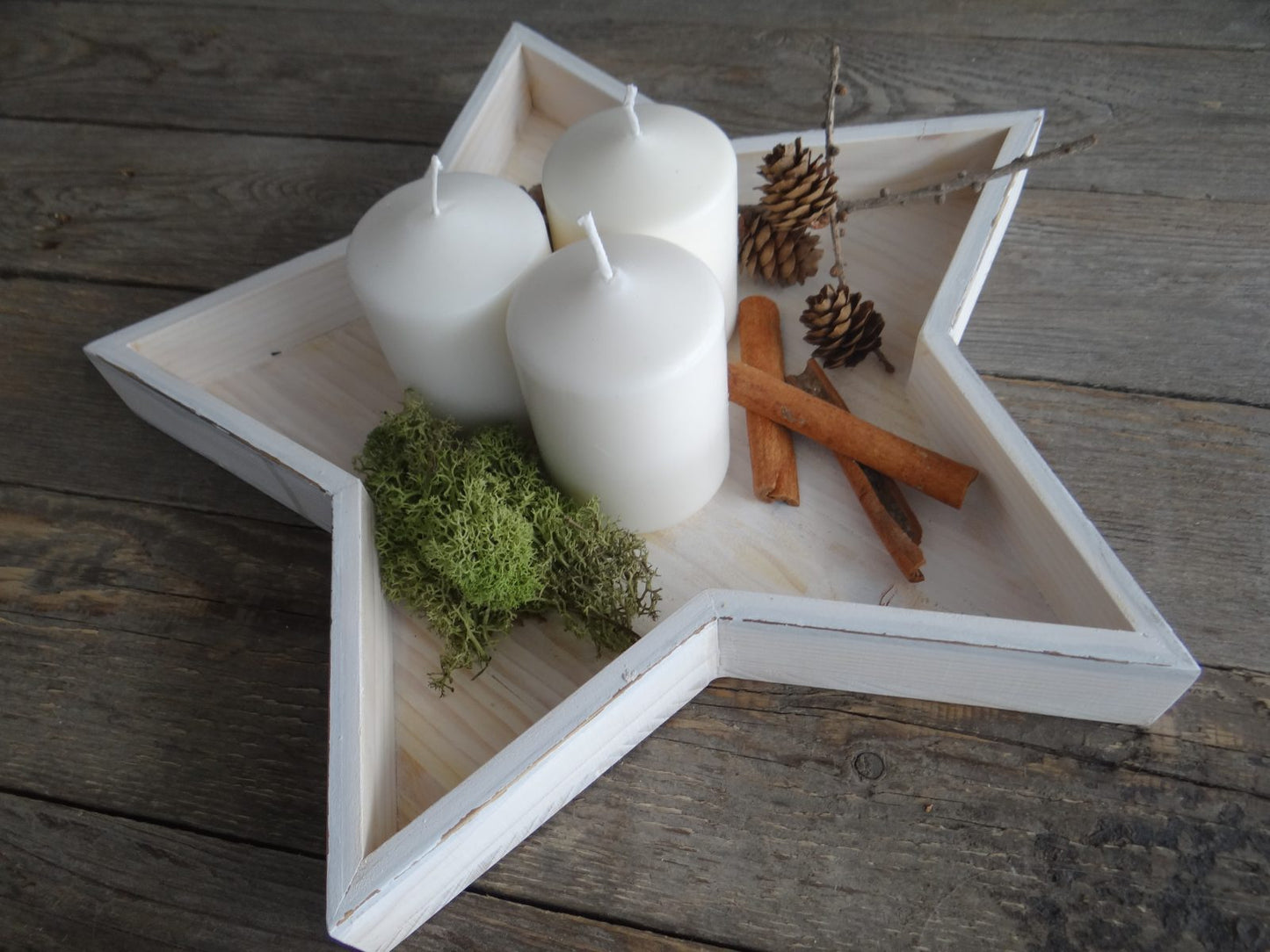 Wooden star tray