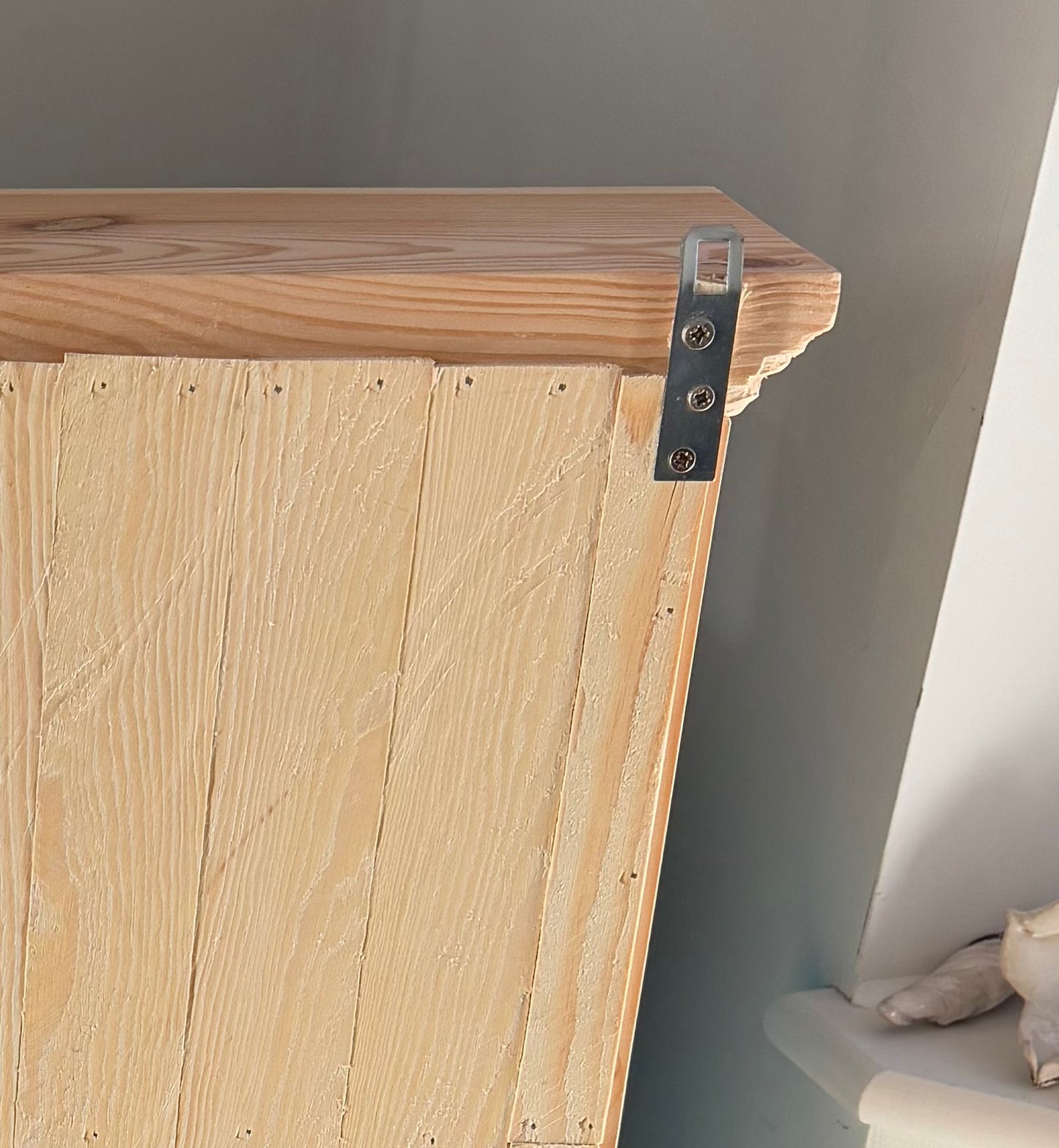 Solid Pine Handmade Kitchen Open Shelving