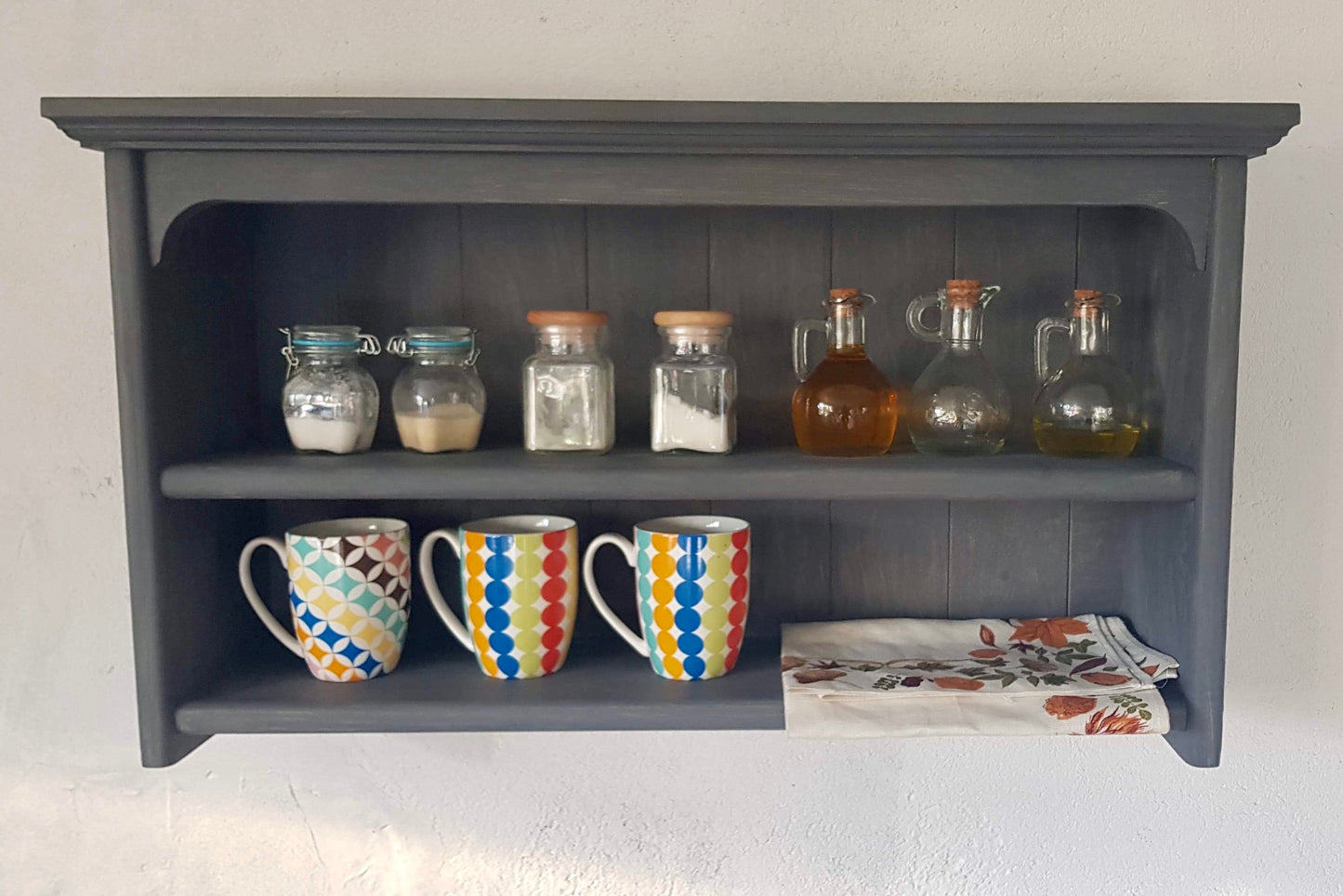 s84 Solid pine wall mounted shelving with back panelling