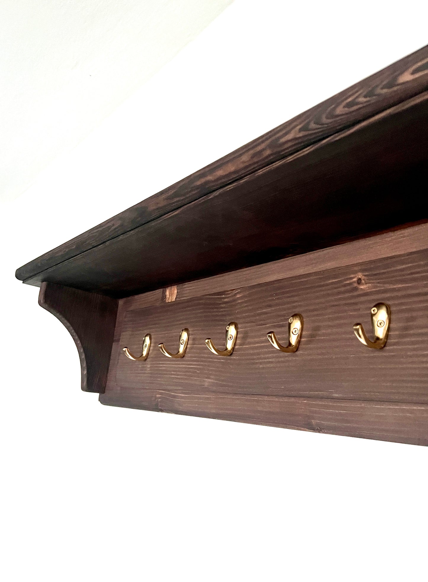 h8 Wall mounted coat rack with top shelf