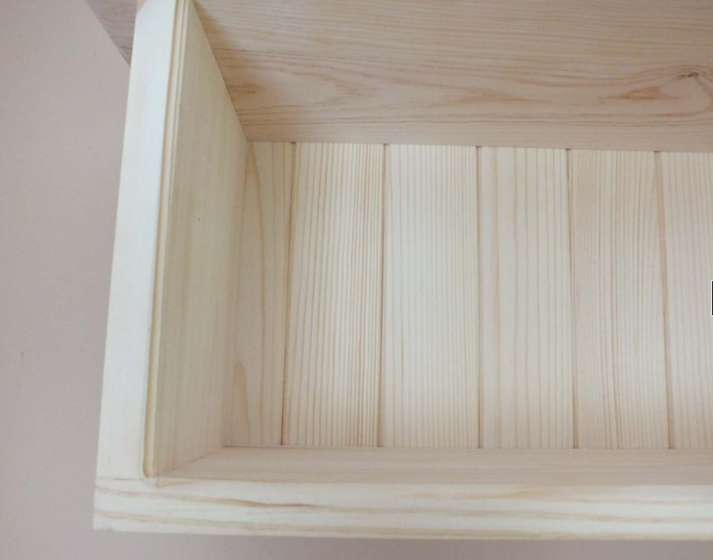 s56 Wooden wall mounted open compartment shelf