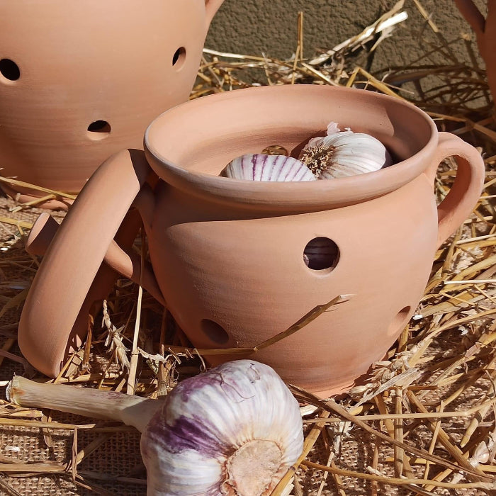 CLAYRA Terra-pots – Breathable Terracotta Storage Jars for Garlic, Onions & Root Vegetables
