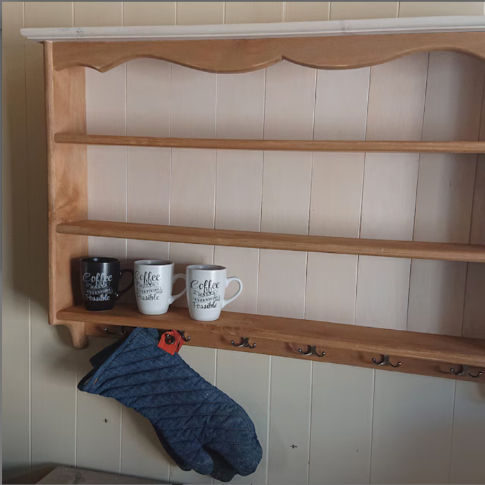 s101 Elegant Handmade Wooden Mug & Display Shelf
