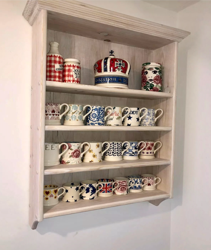 s71 MICHELLE BESPOKE Rustic Wooden Kitchen Shelf – Wall-Mounted Storage with Farmhouse Charm