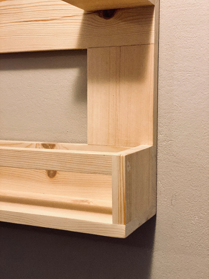 w5 Wall-Mounted Kitchen Shelf Rack – Natural Wood Organizer