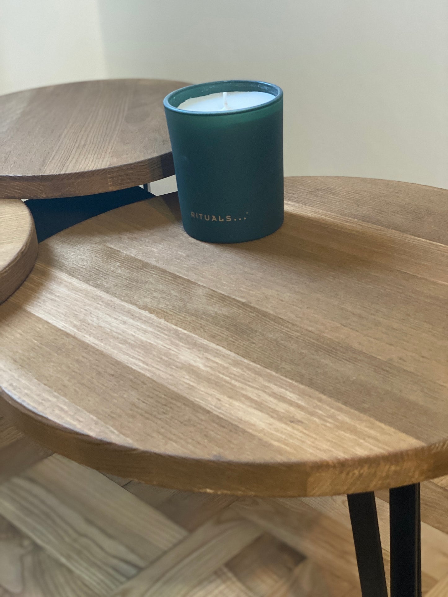 ZINA 2 Designed coffee table with three tops and hairpin legs