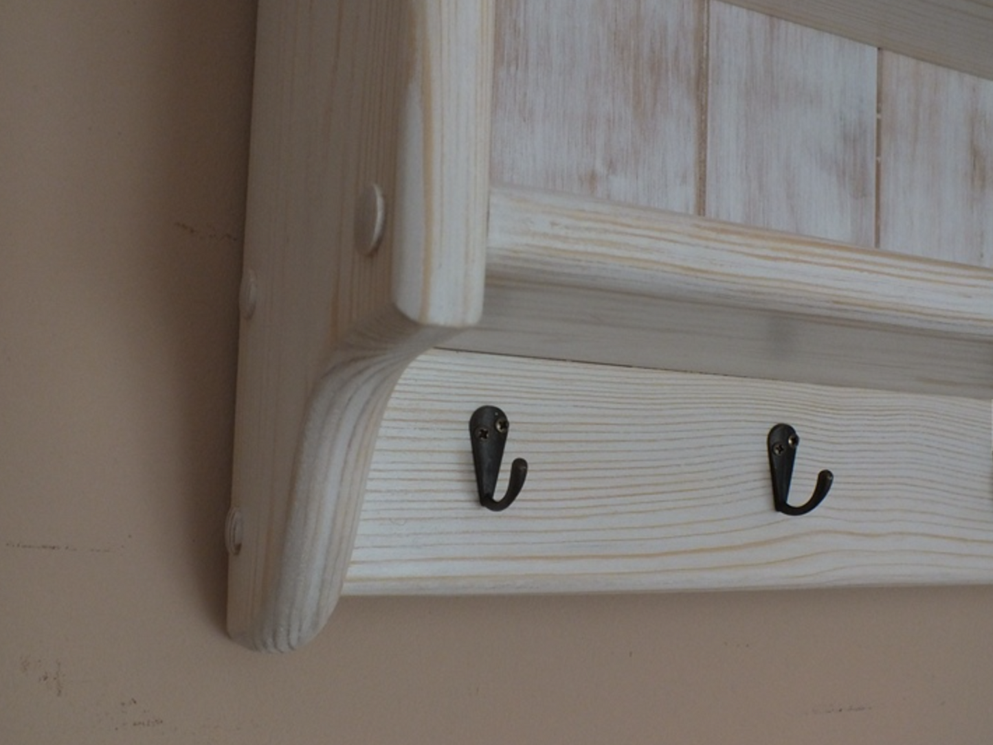 s105 Kitchen's wall mounted open cabinet