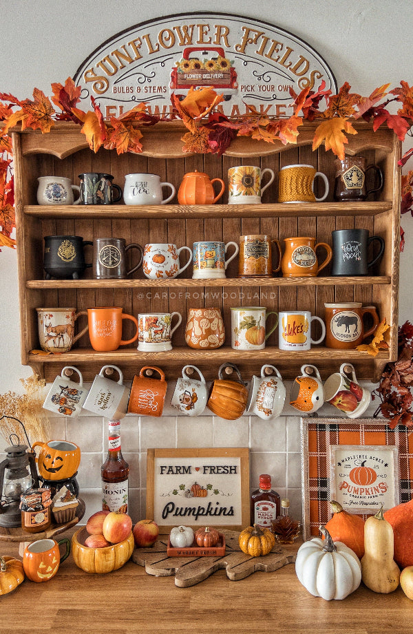 s106 Handcrafted Mug & Display Shelf – The Perfect Kitchen Accent