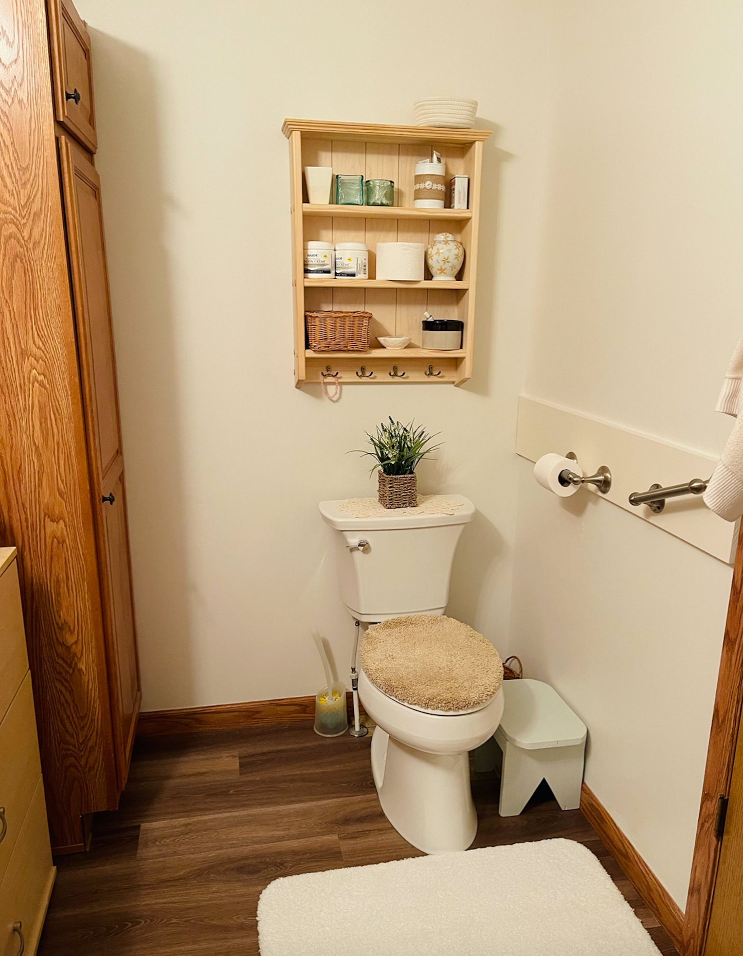 s79 SHERRI BESPOKE Wall hanging shelving unit with hooks made of solid pine (Copy)