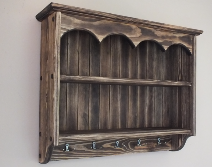 s59 Handcrafted Rustic Wooden Wall Shelf with Hooks – Classic Cottage Charm