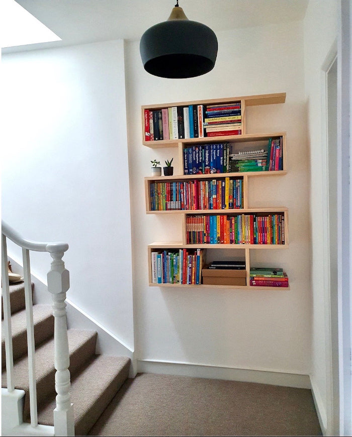 LEANNE Handmade Wall-Mounted Bookshelf – Modern Zigzag Design