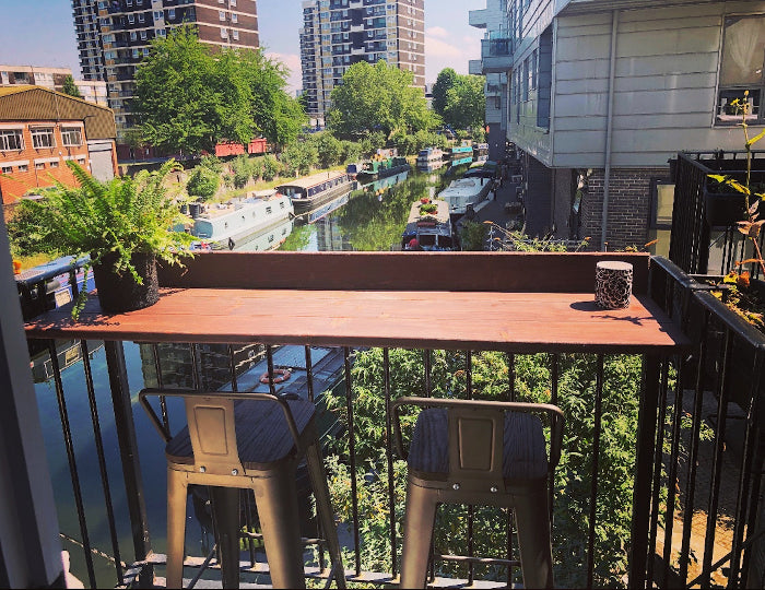 t5a 🪴 Balcony Bar Table – Compact Outdoor Counter for City Views