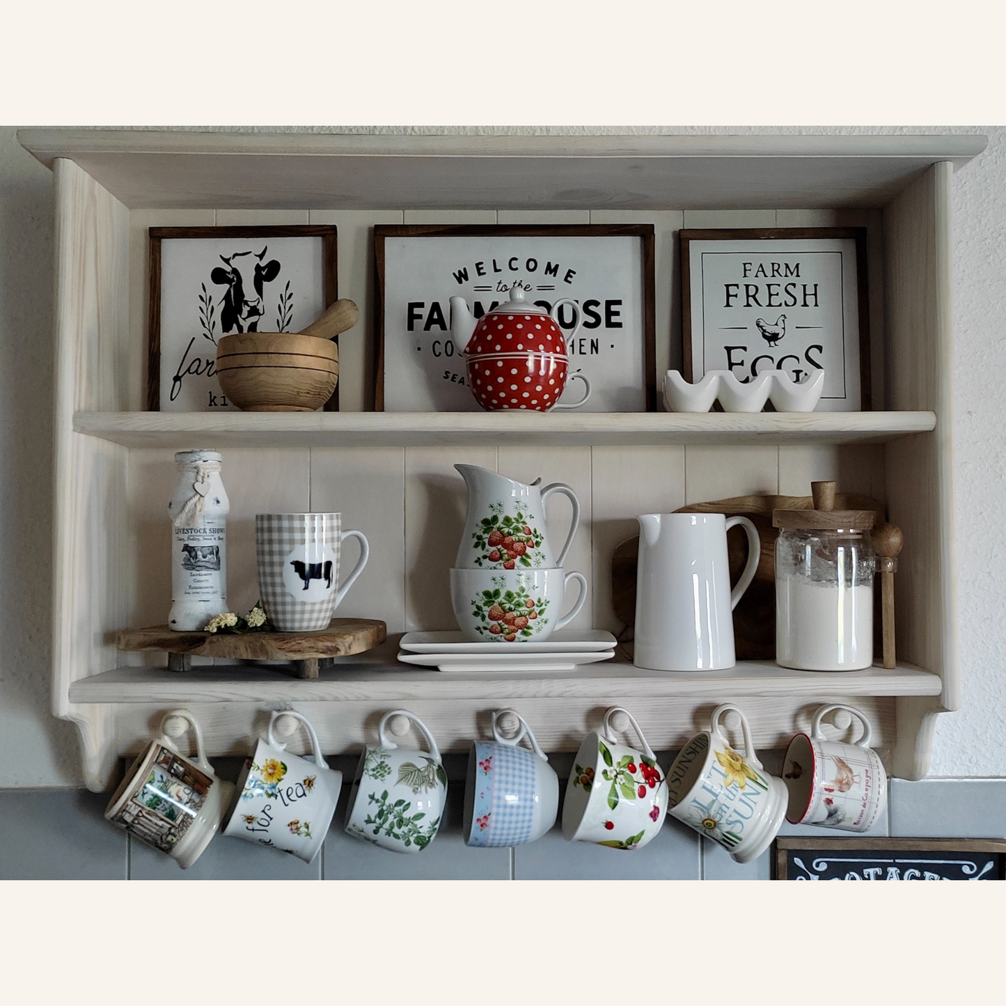 Agnes — Wall Shelf with Wooden Pegs