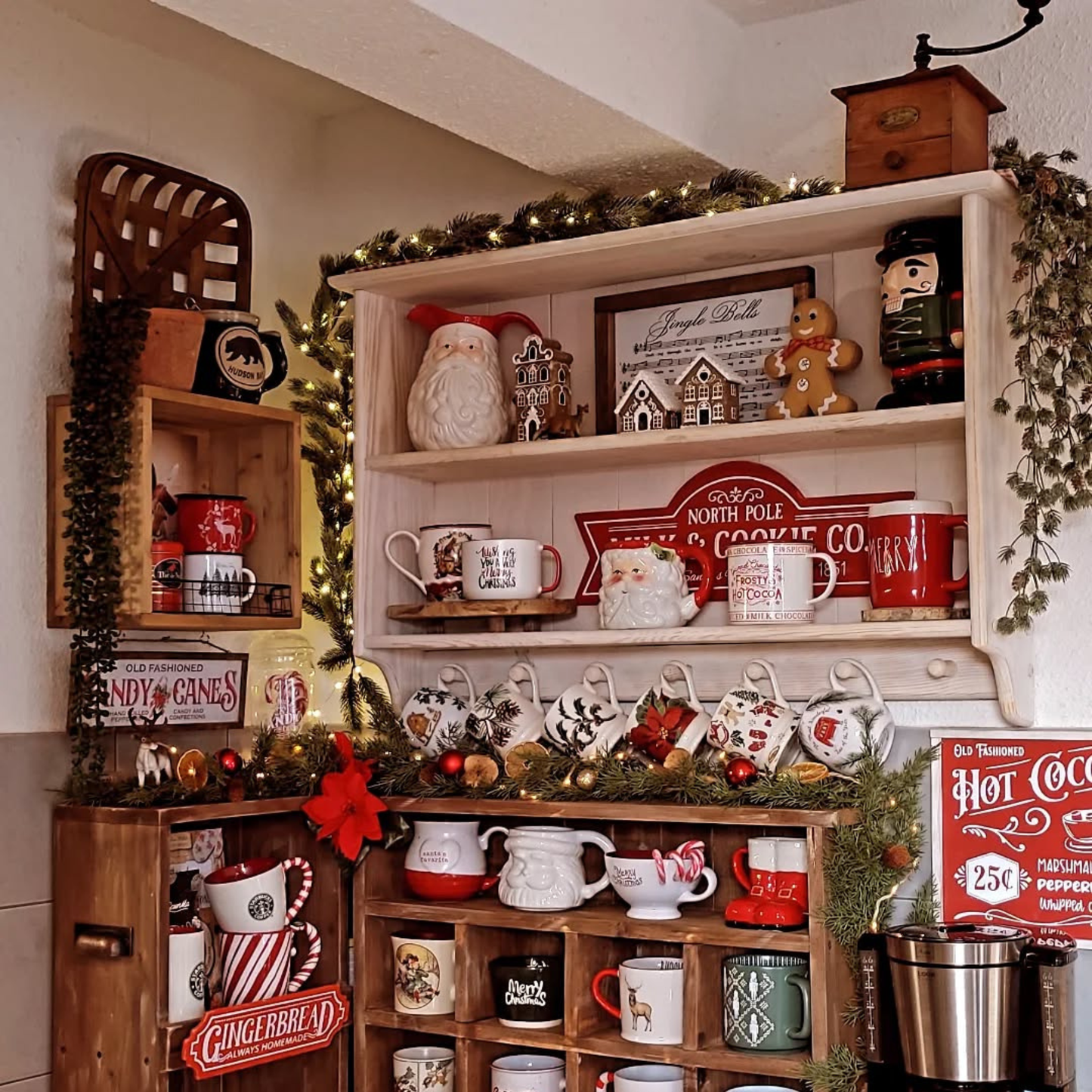 Agnes — Wall Shelf with Wooden Pegs