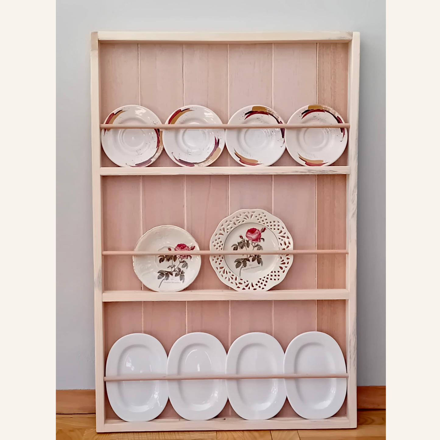 Aly — Wall-Mounted Plate Rack