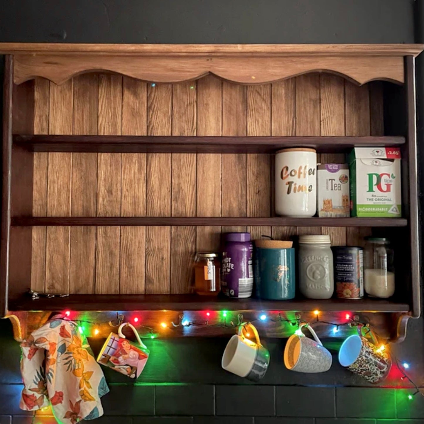 Amelie — Custom Cathrine - Large Mug and Display Shelf