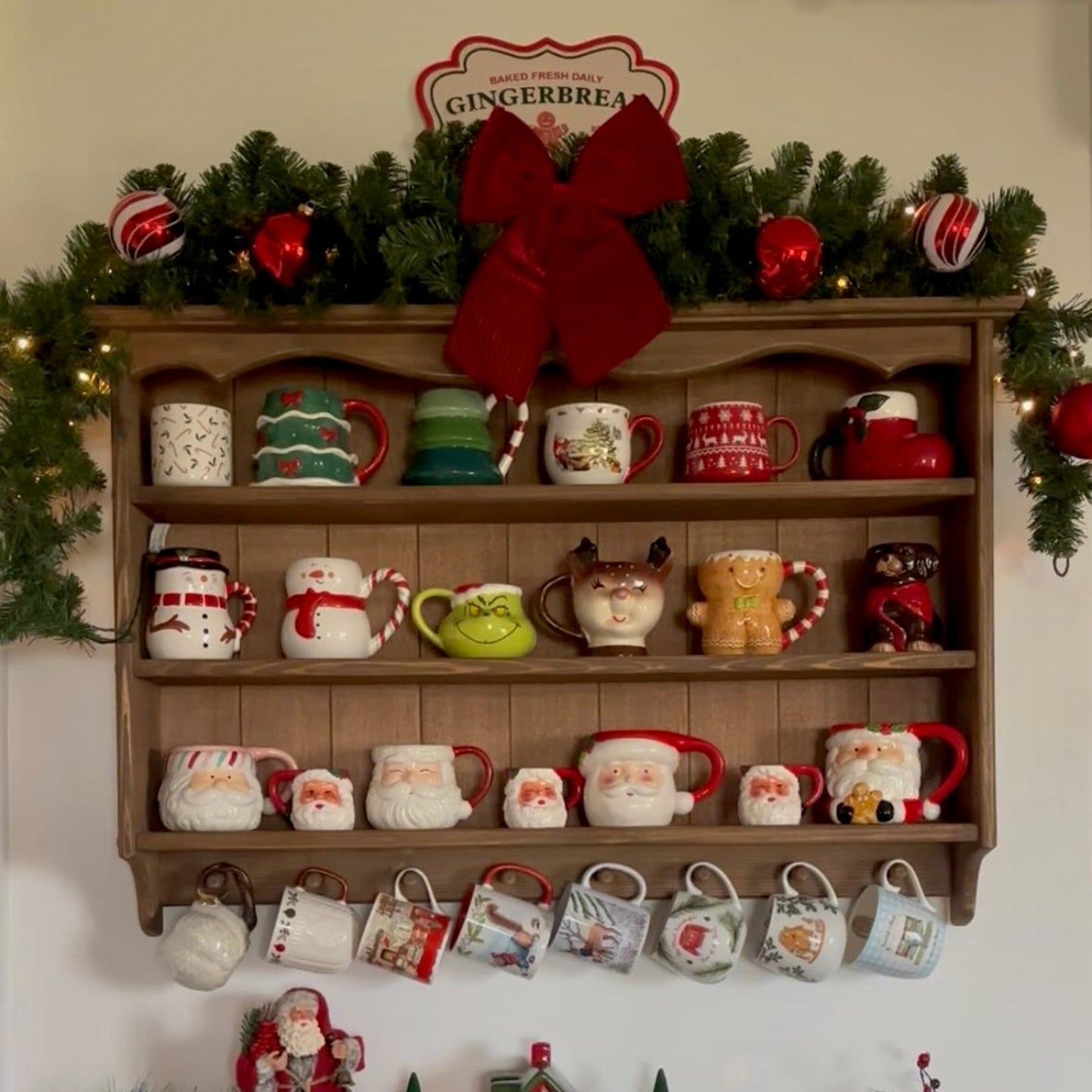 Amelie — Custom Cathrine - Large Mug and Display Shelf