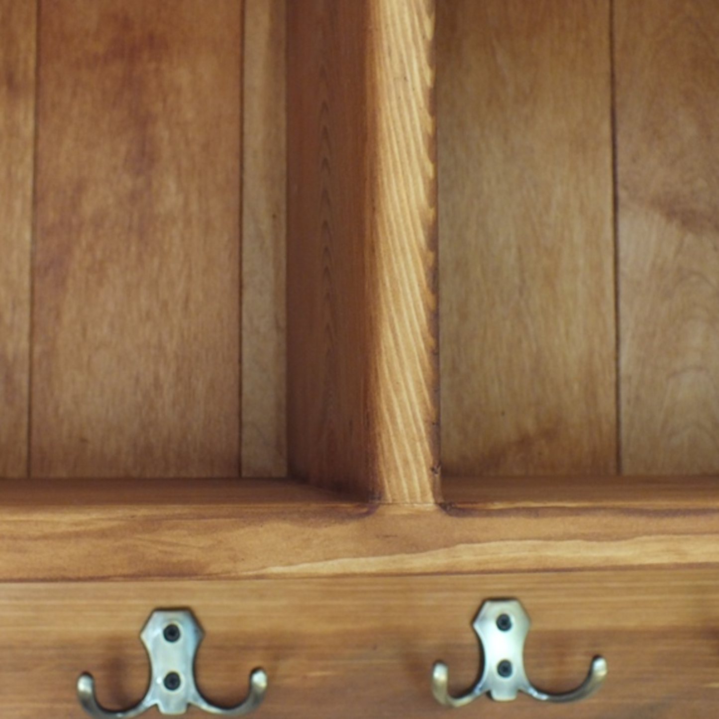Etienne — Wall Shelf with Compartments & Hooks