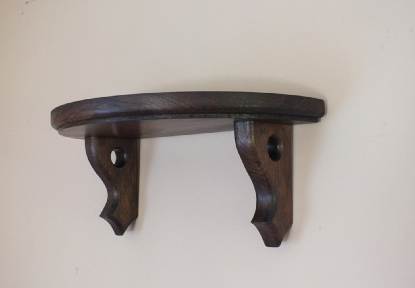 s64 Solid oak wall hanging rounded edge shelf