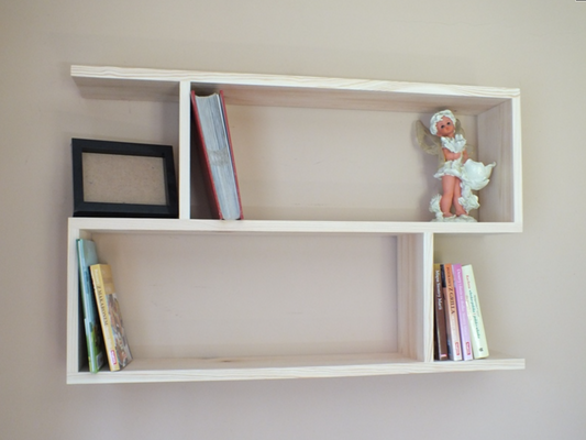 s112 Beautifully designed modern wall mounted shelving