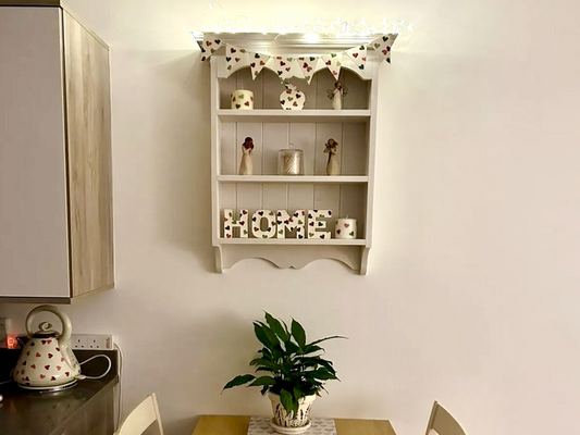 m57 Classic kitchen open cabinet