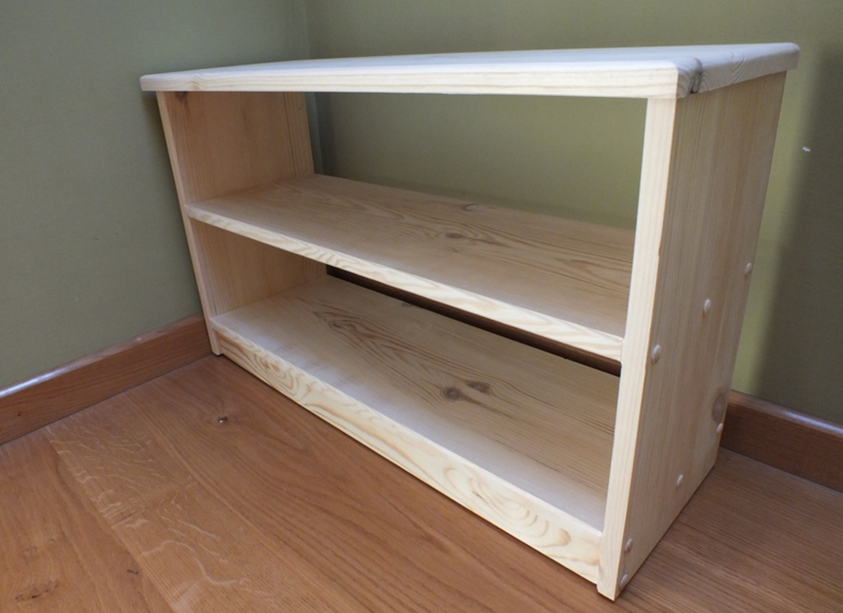 Romane — Solid Pine Freestanding Storage Shelf