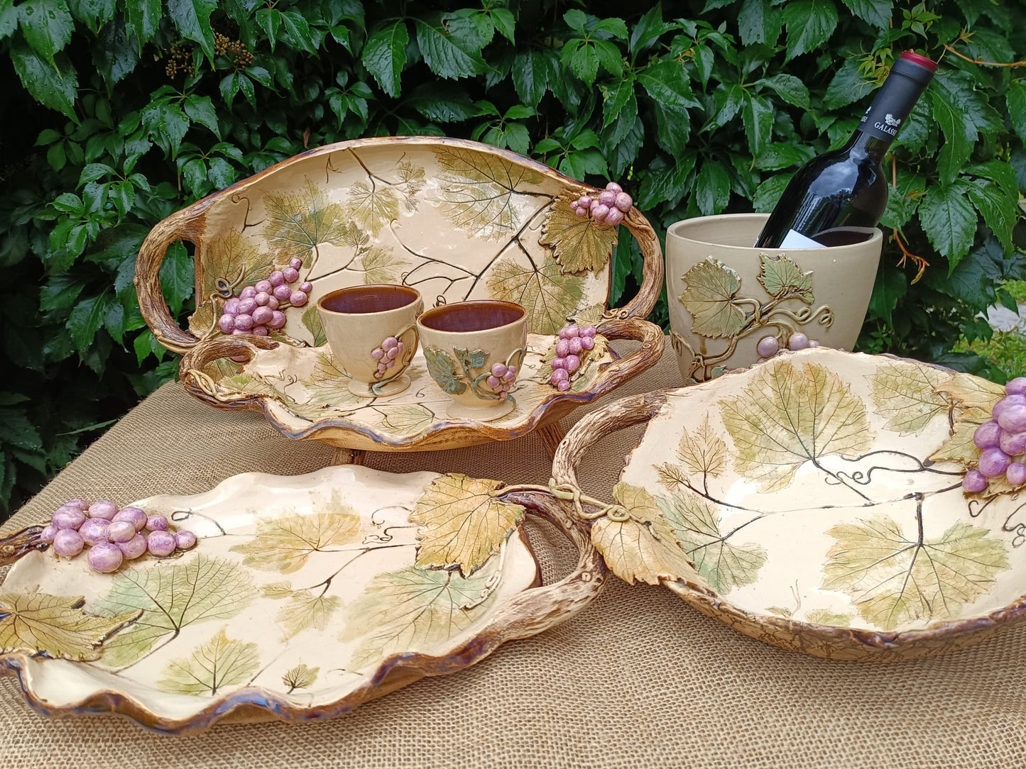 GRAPES  Handcrafted ceramic collection