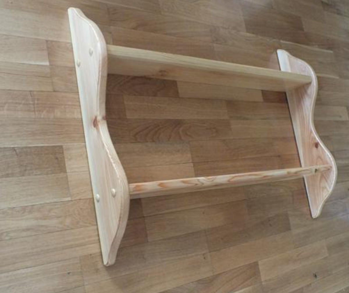 Ursule – Solid Pine Cottage Wall Shelf with Two Tiers