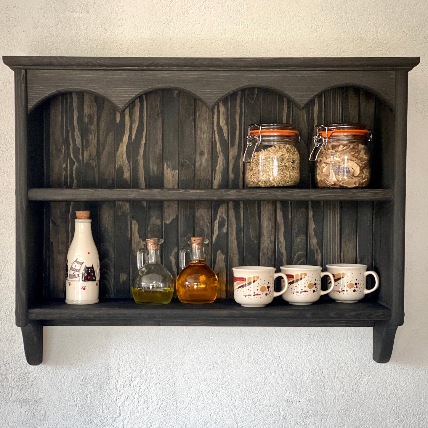 Noemie — Cottage Wall Shelf with Decorative Top
