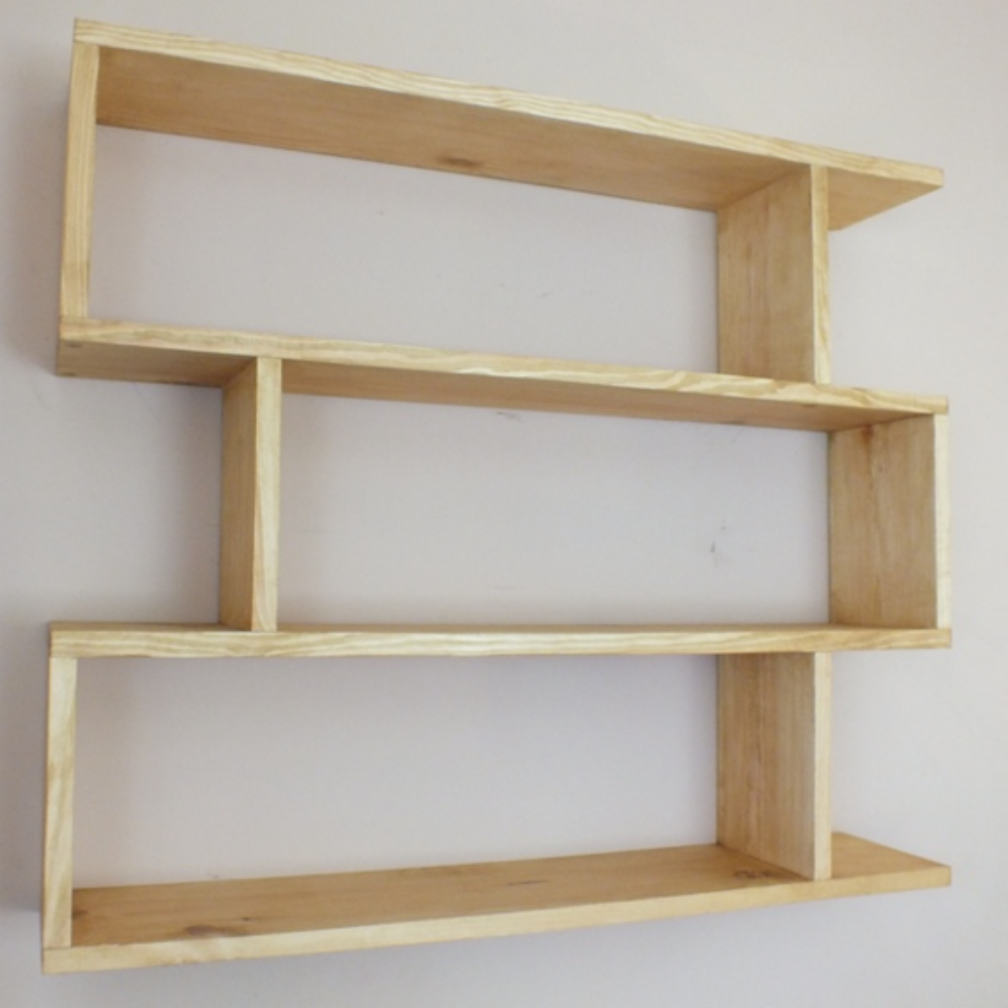 Soren — Modern Open Frame Wall Shelf