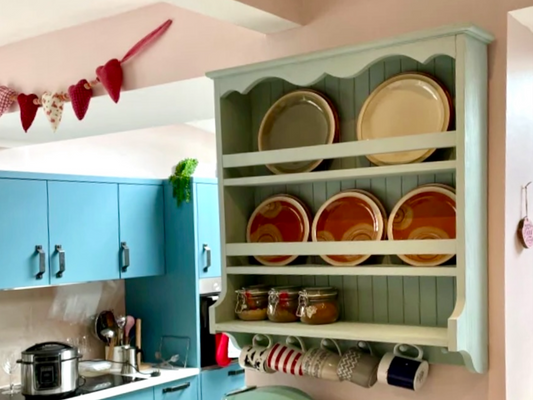 s107 Hand crafted cottage plates shelf / shelving cabinet